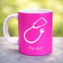 ספל תה \ קפה בעיצוב אישי עם השם שלך בעיצוב סטטוסקופ רופא גודל הספל 325 מ"ל