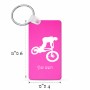 מחזיק מפתחות בצורת מלבן בעיצוב אישי עם השם שלך בעיצוב רוכב אופניים גודל המחזיק 6 × 4 ס"מ