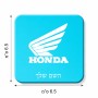 מגנט למקרר בעיצוב אישי עם השם שלך בעיצוב הונדה גודל המגנט 6.5 × 6.5 ס"מ