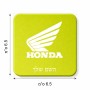 מגנט למקרר בעיצוב אישי עם השם שלך בעיצוב הונדה גודל המגנט 6.5 × 6.5 ס"מ