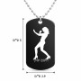 שרשרת דיסקיט מאלומיניום בעיצוב אישי עם השם שלך בעיצוב אישה מגוננת גודל הדיסקיט 2.9 × 5 ס"מ