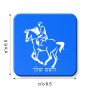 מגנט למקרר בעיצוב אישי עם השם שלך בעיצוב רוכב סוסים 2 גודל המגנט 6.5 × 6.5 ס"מ