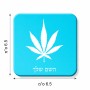 מגנט למקרר בעיצוב אישי עם השם שלך בעיצוב עלה מריחואנה - גראס גודל המגנט 6.5 × 6.5 ס"מ