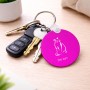 מחזיק מפתחות בצורת עיגול בעיצוב אישי עם השם שלך בעיצוב חתול גודל המחזיק 5 × 5 ס"מ