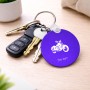 מחזיק מפתחות בצורת עיגול בעיצוב אישי עם השם שלך בעיצוב הארלי-דיווידסון גודל המחזיק 5 × 5 ס"מ