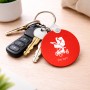 מחזיק מפתחות בצורת עיגול בעיצוב אישי עם השם שלך בעיצוב עגלת תינוק גודל המחזיק 5 × 5 ס"מ
