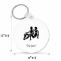 מחזיק מפתחות בצורת עיגול בעיצוב אישי עם השם שלך בעיצוב מזלות - תאומים גודל המחזיק 5 × 5 ס"מ