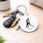 מחזיק מפתחות בצורת עיגול בעיצוב אישי עם השם שלך בעיצוב שחקן הוקי גודל המחזיק 5 × 5 ס"מ