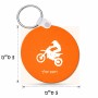 מחזיק מפתחות בצורת עיגול בעיצוב אישי עם השם שלך בעיצוב מוטוקרוס גודל המחזיק 5 × 5 ס"מ