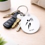 מחזיק מפתחות בצורת עיגול בעיצוב אישי עם השם שלך בעיצוב כדורסל אולימפי גודל המחזיק 5 × 5 ס"מ
