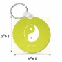 מחזיק מפתחות בצורת עיגול בעיצוב אישי עם השם שלך בעיצוב סמל יינג יאנג גודל המחזיק 5 × 5 ס"מ