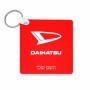 מחזיק מפתחות בצורת ריבוע בעיצוב אישי עם השם שלך בעיצוב דייהטסו גודל המחזיק 5 × 5 ס"מ
