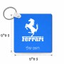 מחזיק מפתחות בצורת ריבוע בעיצוב אישי עם השם שלך בעיצוב פרארי גודל המחזיק 5 × 5 ס"מ