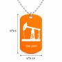 שרשרת דיסקיט מאלומיניום בעיצוב אישי עם השם שלך בעיצוב באר נפט גודל הדיסקיט 2.9 × 5 ס"מ