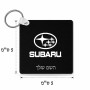מחזיק מפתחות בצורת ריבוע בעיצוב אישי עם השם שלך בעיצוב סובארו גודל המחזיק 5 × 5 ס"מ