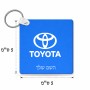 מחזיק מפתחות בצורת ריבוע בעיצוב אישי עם השם שלך בעיצוב טויוטה גודל המחזיק 5 × 5 ס"מ