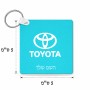 מחזיק מפתחות בצורת ריבוע בעיצוב אישי עם השם שלך בעיצוב טויוטה גודל המחזיק 5 × 5 ס"מ