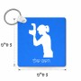 מחזיק מפתחות בצורת ריבוע בעיצוב אישי עם השם שלך בעיצוב צלמת - אישה גודל המחזיק 5 × 5 ס"מ