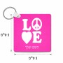 מחזיק מפתחות בצורת ריבוע בעיצוב אישי עם השם שלך בעיצוב אהבה גודל המחזיק 5 × 5 ס"מ