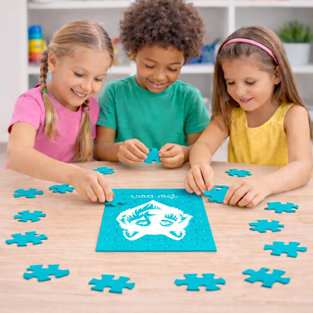 פאזל 80 חלקים בעיצוב אישי עם השם שלך בעיצוב זאב מידות הארנק 14 × 20 ס"מ