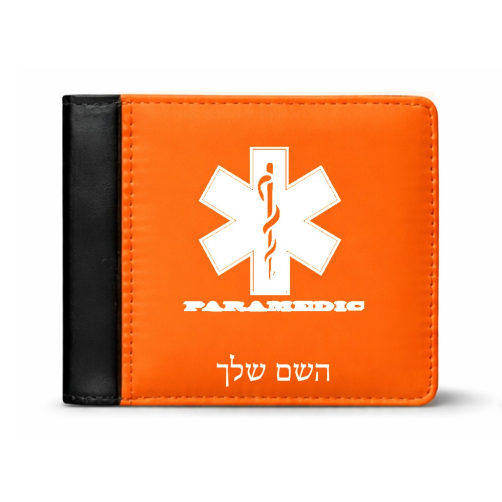 ארנק עור שחור בעיצוב אישי עם השם שלך בעיצוב חובש מידות הארנק 9.5 × 11 ס"מ
