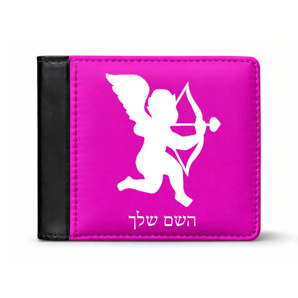 ארנק עור שחור בעיצוב אישי עם השם שלך בעיצוב קופידון מידות הארנק 9.5 × 11 ס"מ
