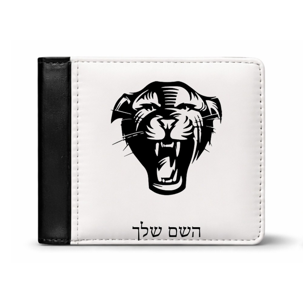 ארנק עור שחור בעיצוב אישי עם השם שלך בעיצוב פני פנטרה מידות הארנק 9.5 × 11 ס"מ