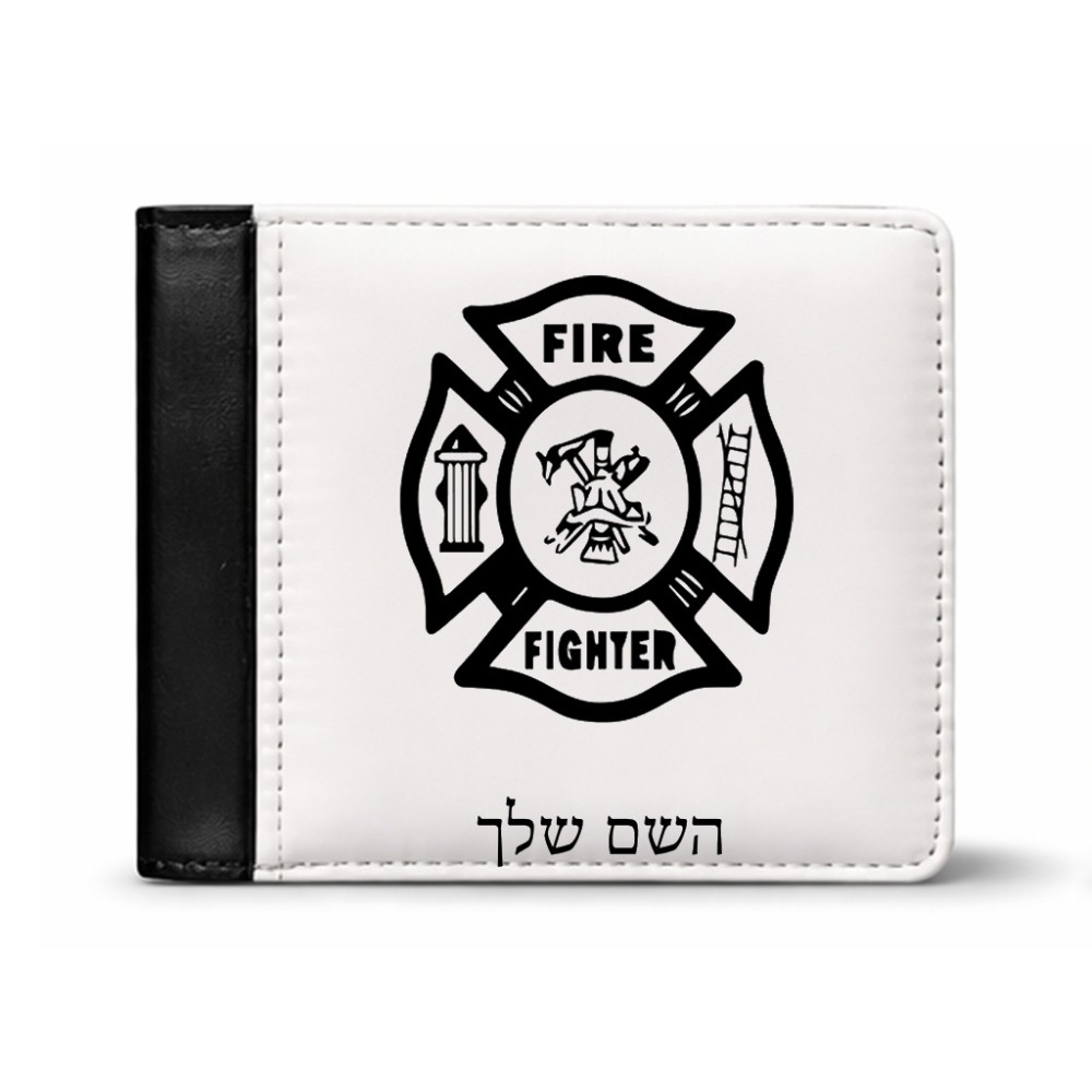 ארנק עור שחור בעיצוב אישי עם השם שלך בעיצוב כבאי - תגית מידות הארנק 9.5 × 11 ס"מ