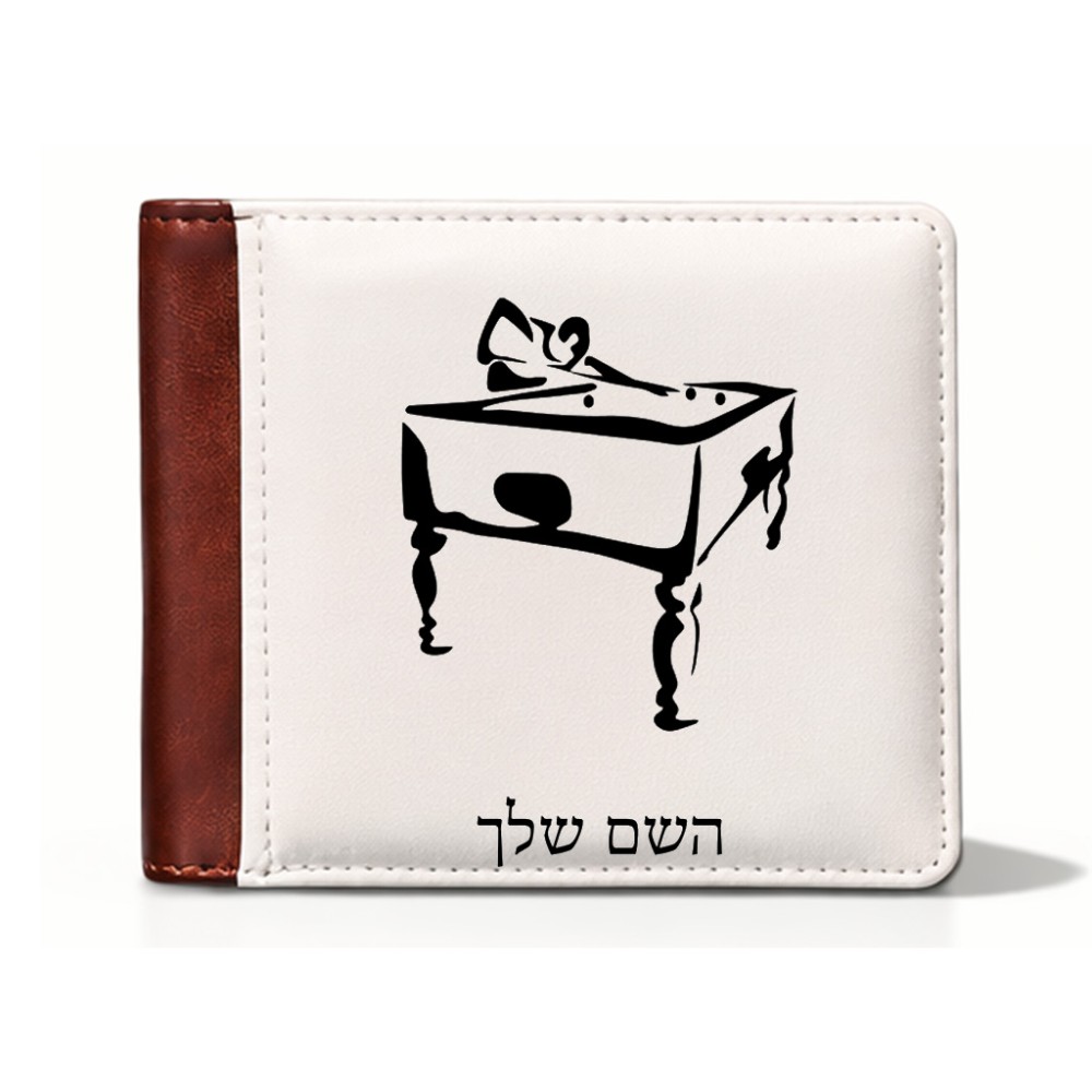 ארנק עור חום בעיצוב אישי עם השם שלך בעיצוב שחקן ביליארד מידות הארנק 9.5 × 11 ס"מ