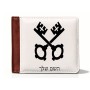 ארנק עור חום בעיצוב אישי עם השם שלך בעיצוב מפתחות מידות הארנק 9.5 × 11 ס"מ