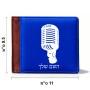 ארנק עור חום בעיצוב אישי עם השם שלך בעיצוב מיקרופון מידות הארנק 9.5 × 11 ס"מ