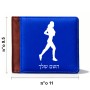 ארנק עור חום בעיצוב אישי עם השם שלך בעיצוב רץ רץ אישה מידות הארנק 9.5 × 11 ס"מ