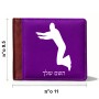ארנק עור חום בעיצוב אישי עם השם שלך בעיצוב פארקורינג מידות הארנק 9.5 × 11 ס"מ