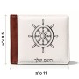 ארנק עור חום בעיצוב אישי עם השם שלך בעיצוב הגה - קפטן - ים מידות הארנק 9.5 × 11 ס"מ