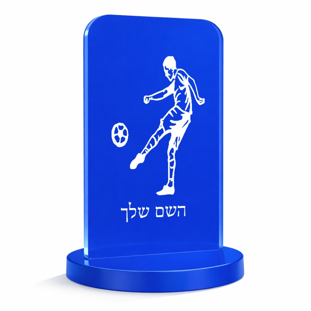 סטנד תמונה מעוצב בעיצוב אישי עם השם שלך בעיצוב שחקן כדורגל גודל 6 × 10 ס"מ