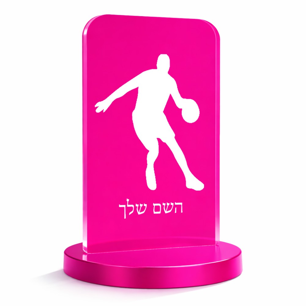 סטנד תמונה מעוצב בעיצוב אישי עם השם שלך בעיצוב שחקן כדורסל גודל 6 × 10 ס"מ