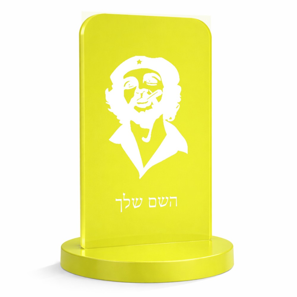 סטנד תמונה מעוצב בעיצוב אישי עם השם שלך בעיצוב צ'ה גווארה גודל 6 × 10 ס"מ