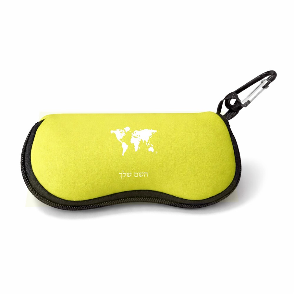 כיסוי למשקפים ריצרץ בעיצוב אישי עם השם שלך בעיצוב מפת העולם גודל 8.5 × 17.5 ס"מ