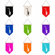 דגל לתליה על קיר בעיצוב אישי עם השם שלך בעיצוב סקסופון גודל 30 × 19.5 ס"מ