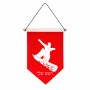 דגל לתליה על קיר בעיצוב אישי עם השם שלך בעיצוב סנובורדיסט גודל 30 × 19.5 ס"מ