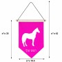 דגל לתליה על קיר בעיצוב אישי עם השם שלך בעיצוב סוס גודל 30 × 19.5 ס"מ