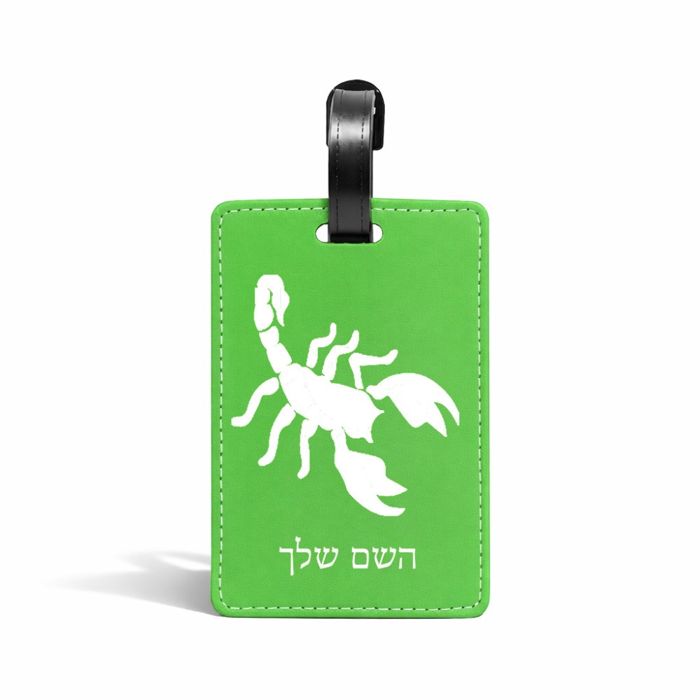 תווית לסימון מזוודה \ תיק בעיצוב אישי עם השם שלך בעיצוב עקרב גודל 10.3 × 7 ס"מ