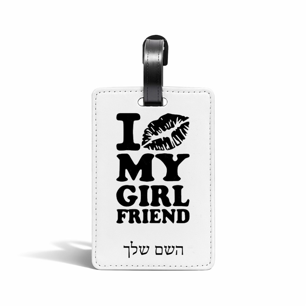 תווית לסימון מזוודה \ תיק בעיצוב אישי עם השם שלך בעיצוב לנשק את החברה שלי גודל 10.3 × 7 ס"מ