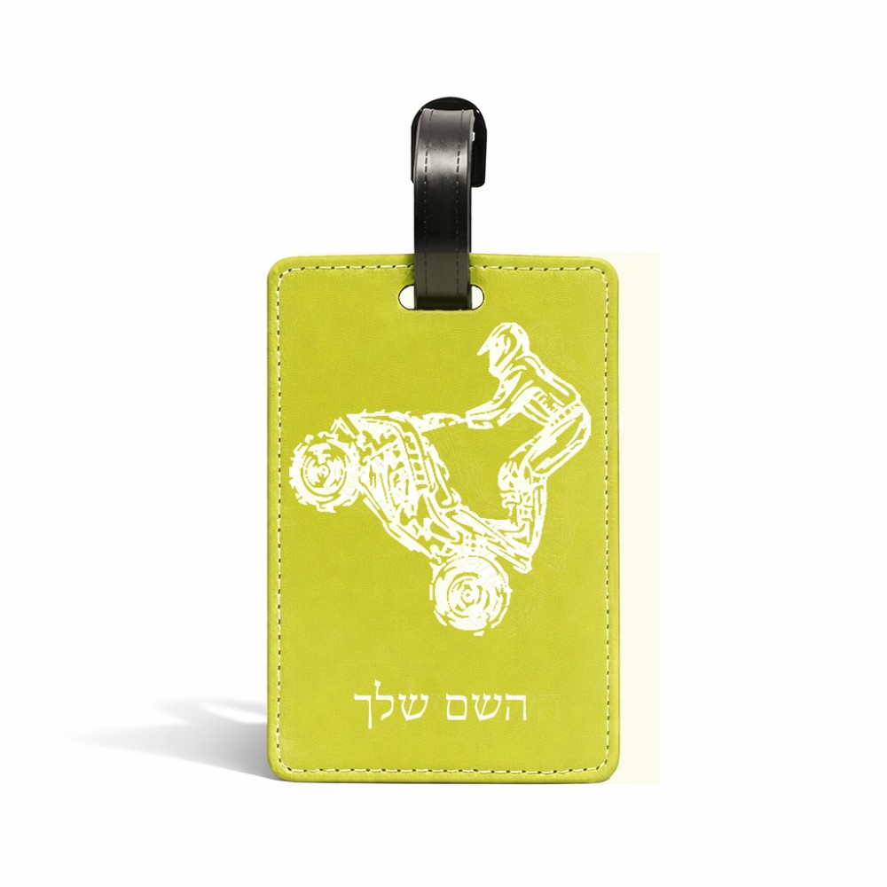 תווית לסימון מזוודה \ תיק בעיצוב אישי עם השם שלך בעיצוב רוכב טרקטורונים גודל 10.3 × 7 ס"מ