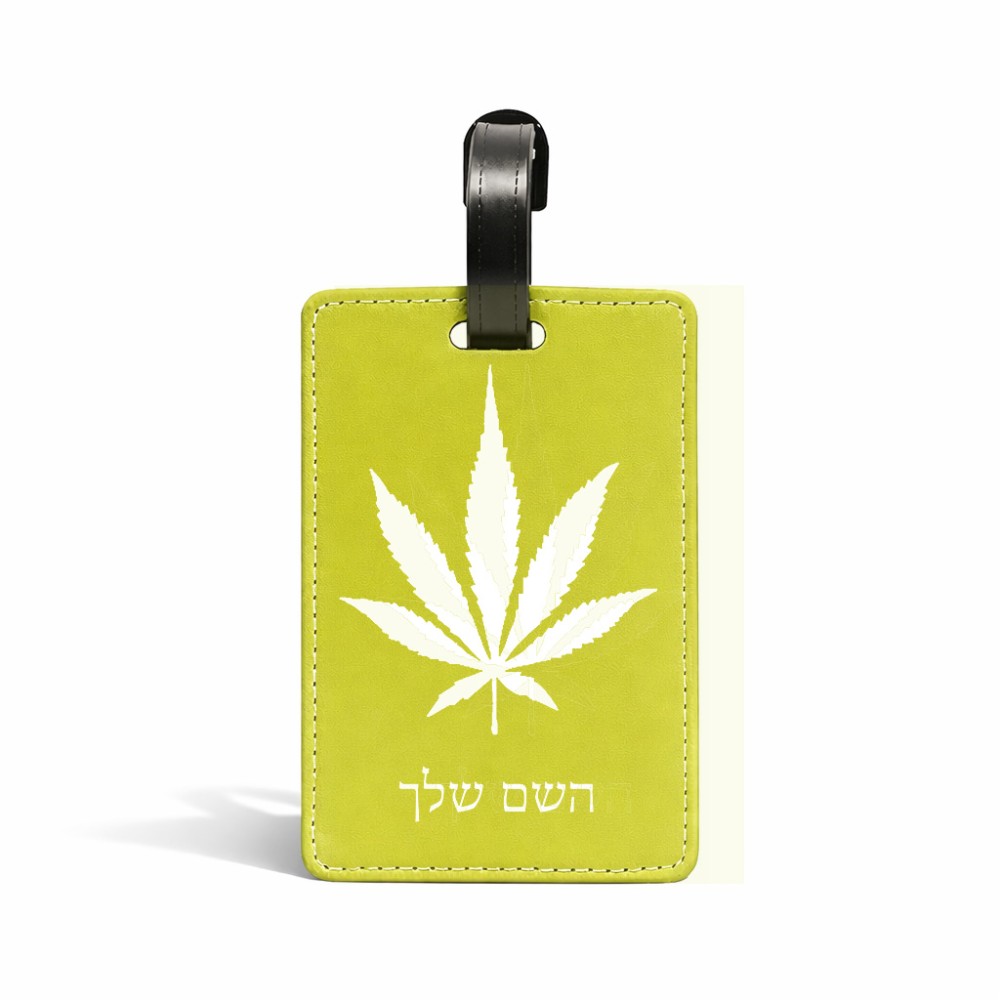 תווית לסימון מזוודה \ תיק בעיצוב אישי עם השם שלך בעיצוב עלה מריחואנה - גראס גודל 10.3 × 7 ס"מ