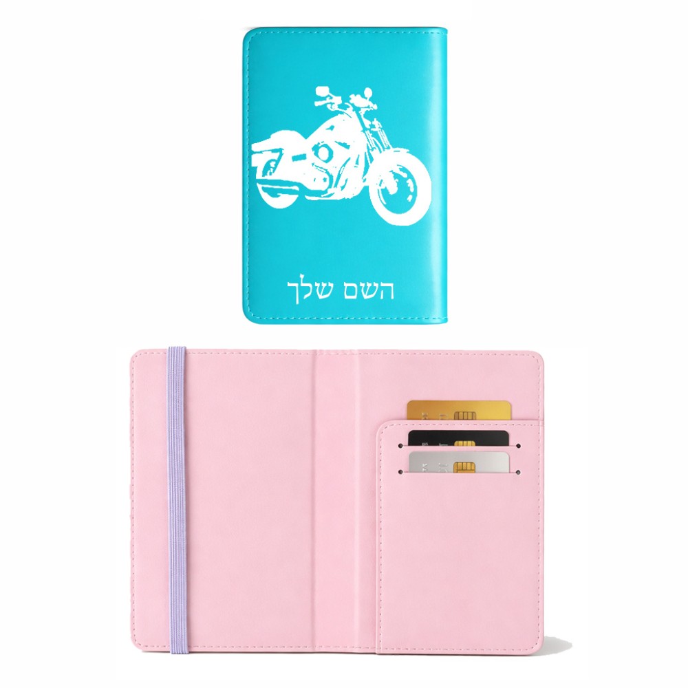 כיסוי דרכון ת.ז ארנק צבע פנימי ורוד בעיצוב אישי עם השם שלך בעיצוב הארלי-דיווידסון גודל 10 × 14.4 ס"מ