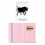 כיסוי דרכון ת.ז ארנק צבע פנימי ורוד בעיצוב אישי עם השם שלך בעיצוב מזלות - שור גודל 10 × 14.4 ס"מ