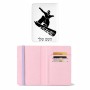 כיסוי דרכון ת.ז ארנק צבע פנימי ורוד בעיצוב אישי עם השם שלך בעיצוב סנובורדיסט גודל 10 × 14.4 ס"מ