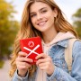 כיסוי דרכון ת.ז ארנק צבע פנימי אפור בעיצוב אישי עם השם שלך בעיצוב כדור בסיס גודל 10 × 14.4 ס"מ