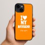 כיסוי בעיצוב אישי עם השם שלך לדגם - Apple iPhone 15 Plus בעיצוב אוהבת את החבר שלי